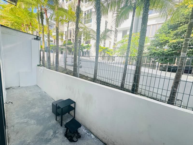 HUGE Bedroom in Landed Property for Rent, , Room Rental, 300 sqft, Terraced House For Rent, by Nickson Guay, 500076335 - Exterior - PropertyGuru.com.sg