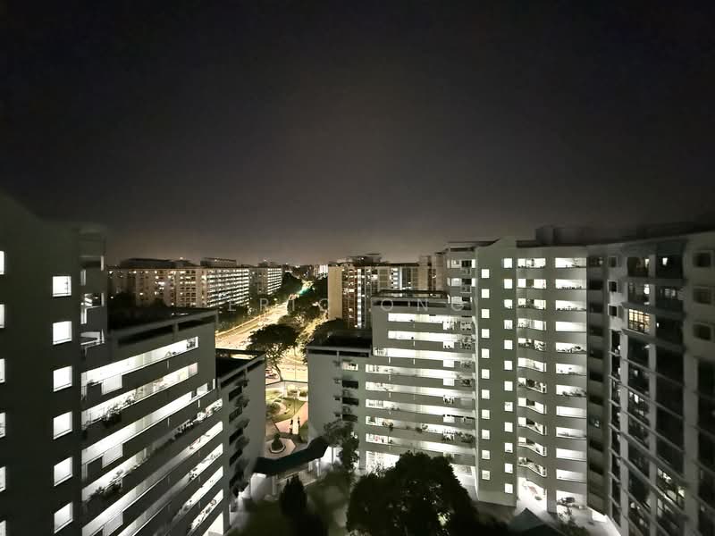 522 Woodlands Drive 14 HDB Flat For Sale at S$ 600,000 | PropertyGuru Singapore - Exterior