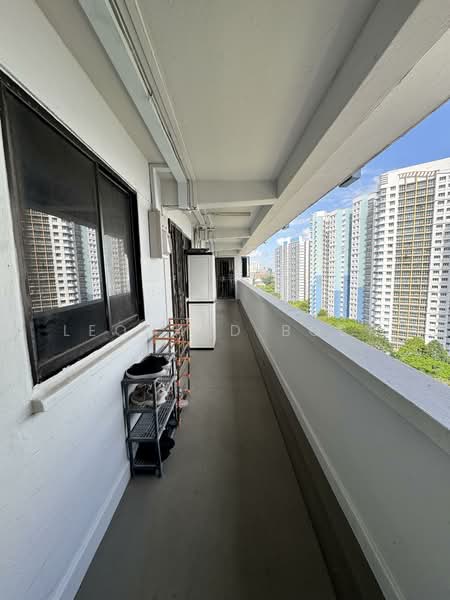 11 Upper Boon Keng Road HDB Flat For Sale at S$ 450,000 | PropertyGuru Singapore - Corridor