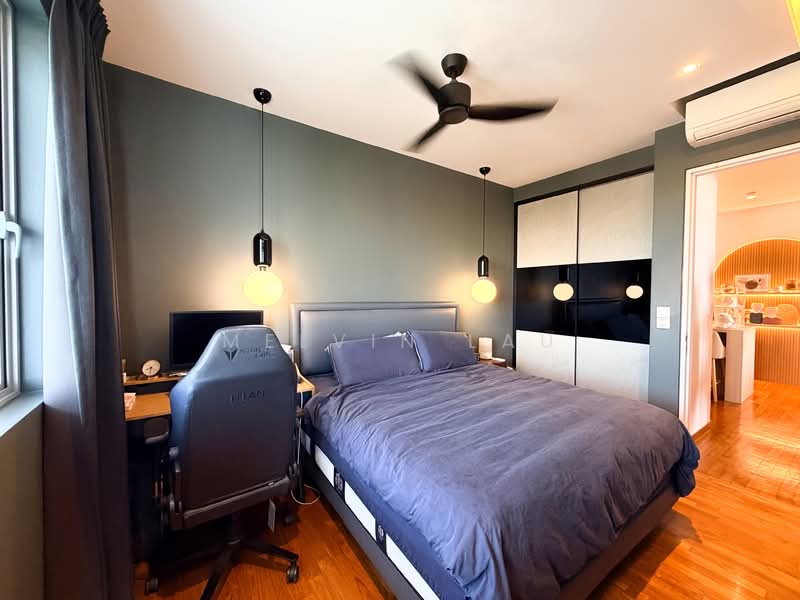 The Trumps Condominium For Sale at S$ 2,180,000 | PropertyGuru Singapore - Bedroom