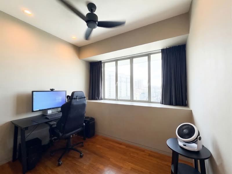 The Trumps Condominium For Sale at S$ 2,180,000 | PropertyGuru Singapore - Study