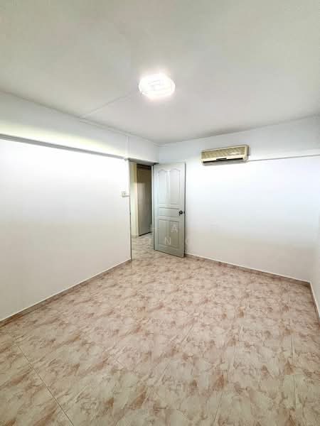 228 Yishun Street 21, 228 Yishun Street 21, 2 Bedrooms, 721 sqft, HDB Flat For Sale, by Richard Wong, 500076377 - Interior - PropertyGuru.com.sg
