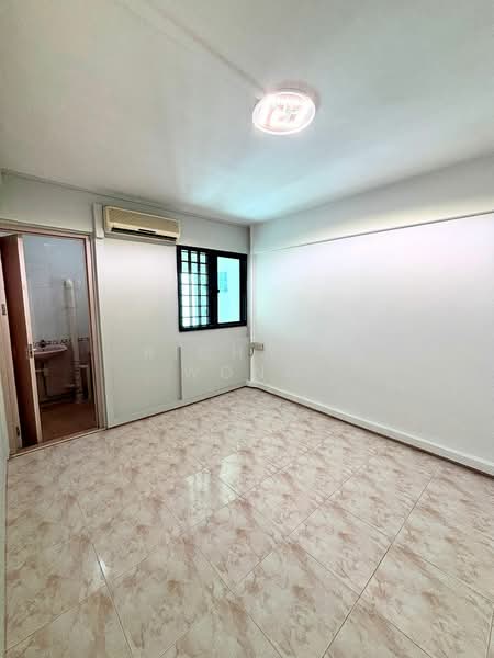 228 Yishun Street 21, 228 Yishun Street 21, 2 Bedrooms, 721 sqft, HDB Flat For Sale, by Richard Wong, 500076377 - Interior - PropertyGuru.com.sg