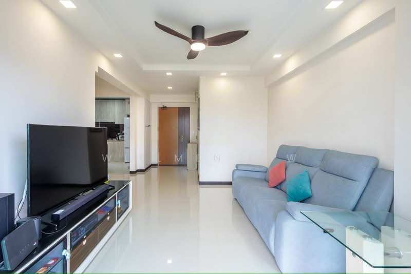 684D Edgedale Plains HDB Flat For Sale at S$ 720,000 | PropertyGuru Singapore