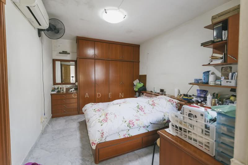639 Rowell Road HDB Flat For Sale at S$ 999,999 | PropertyGuru Singapore - Master Bedroom