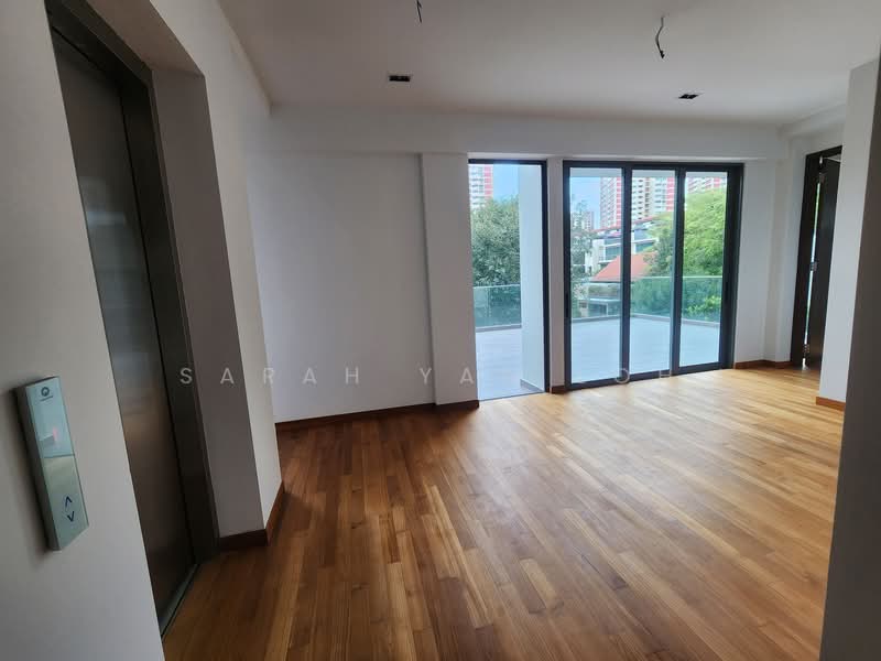 East Coast Avenue, , 5 Bedrooms, 5,882 sqft, Corner Terrace For Rent, by Sarah Yan Loh, 500076423 - Interior - PropertyGuru.com.sg