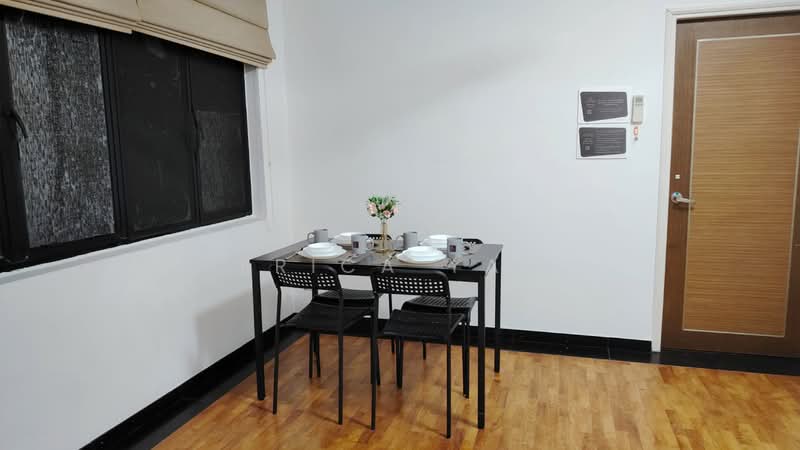 Botanic Gardens Mansion, 18 Taman Serasi, Room Rental, 100 sqft, Apartment For Rent, by Erica Yap, 500076424 - Dining Room - PropertyGuru.com.sg