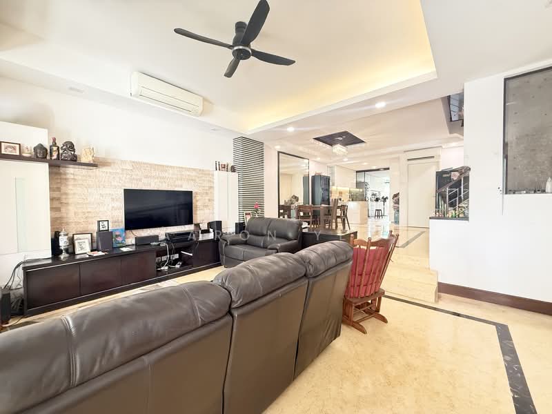 For Rent - Stratton Green