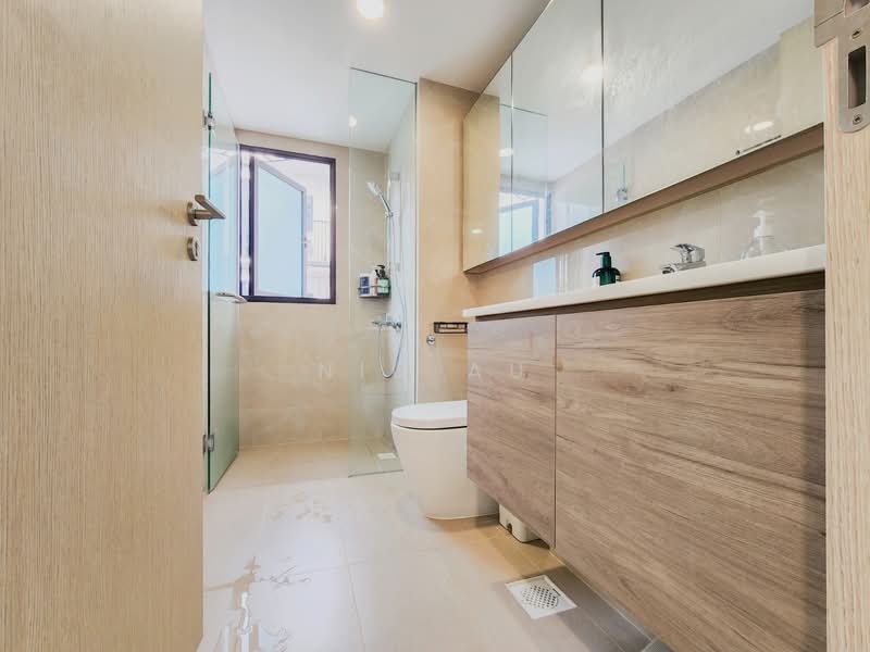 Treasure at Tampines, 55 Tampines Lane, 3 Bedrooms, 915 sqft, Condominium For Rent, by Nic Au, 500076453 - Bathroom - PropertyGuru.com.sg