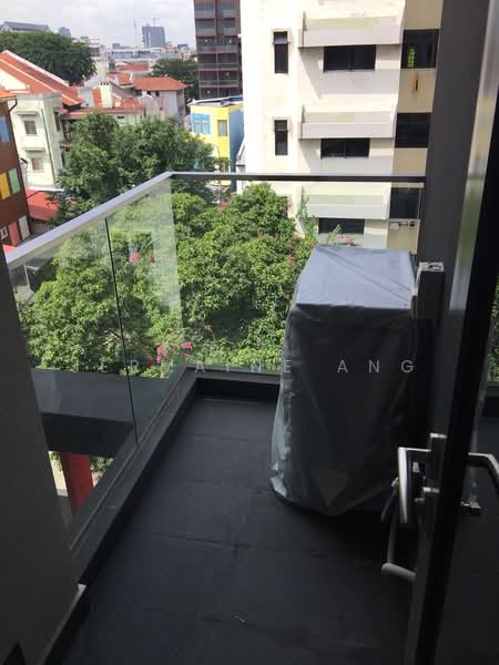 The Centren, 1 Lorong 27 Geylang, 1 Bedroom, 200 sqft, Apartment For Rent, by Jermaine Ang, 500076454 - Balcony - PropertyGuru.com.sg