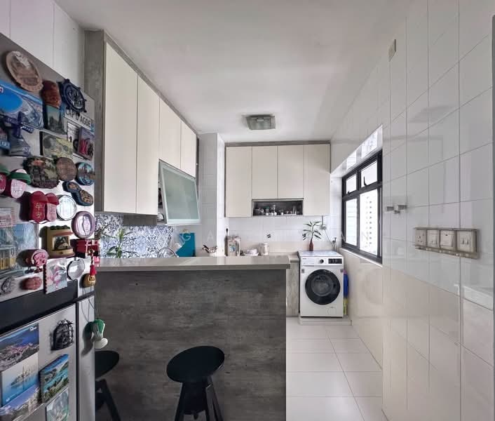 26C Jalan Membina HDB Flat For Sale at S$ 1,280,000 | PropertyGuru Singapore - Kitchen