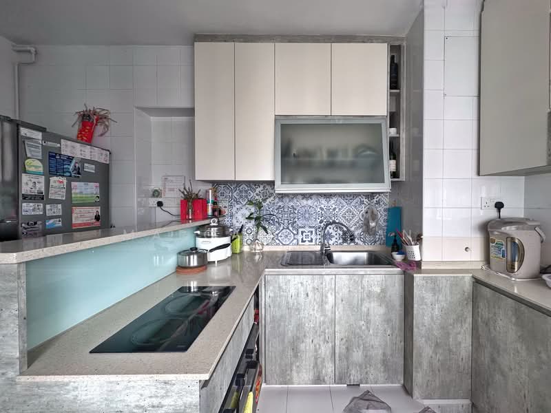26C Jalan Membina HDB Flat For Sale at S$ 1,280,000 | PropertyGuru Singapore - Kitchen