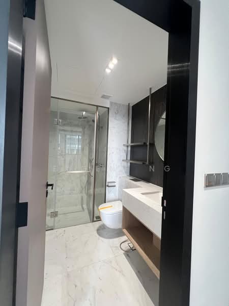 One Bernam, 1 Bernam Street, 3 Bedrooms, 807 sqft, Condominium For Rent, by Eugene Ng, 500076475 - Bathroom - PropertyGuru.com.sg