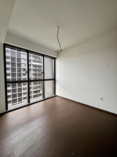 Tembusu Grand, 92 Jalan Tembusu, 2 Bedrooms, 743 sqft, Condominium For Rent, by Madeline Tay, 500076494 - Master room - PropertyGuru.com.sg