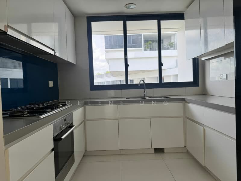 The Interlace, 180 Depot Road, 4 Bedrooms, 3,660 sqft, Condominium For Rent, by Gelene Ong, 500076504 - Kitchen - PropertyGuru.com.sg