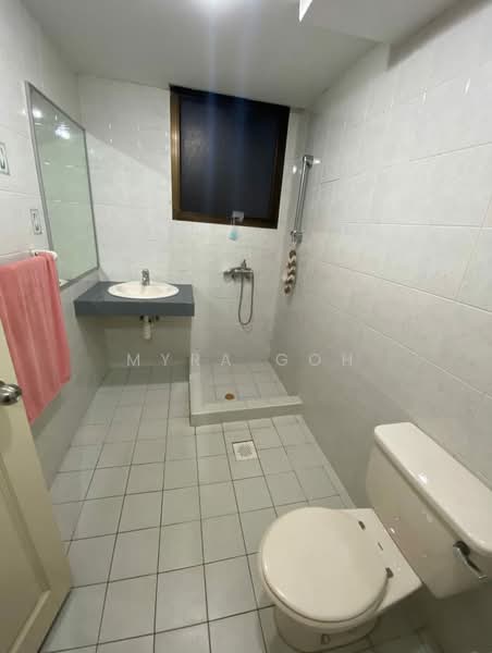 Tropicana Condominium, 2 Jalan Tiga Ratus, Room Rental, 120 sqft, Condominium For Rent, by Myra Goh, 500076505 - PropertyGuru.com.sg