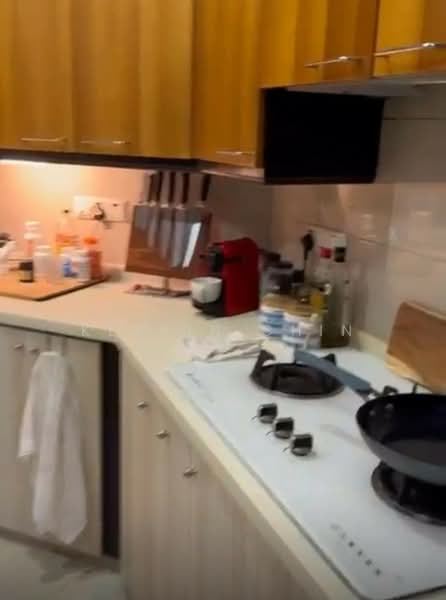 Valley Park Condominium For Sale at S$ 2,750,000 | PropertyGuru Singapore - Kitchen