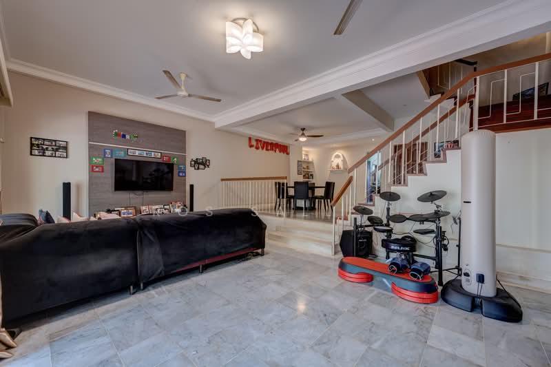 Pasir Ris Beach Park Terraced House For Sale at S$ 2,350,000 | PropertyGuru Singapore - Living Room