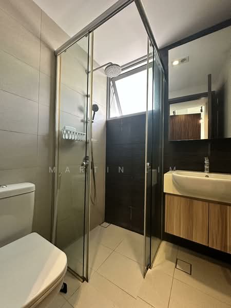 Natura @ Hillview, 18 Hillview Terrace, 3 Bedrooms, 635 sqft, Condominium For Rent, by Martin Lim, 500076537 - Bathroom - PropertyGuru.com.sg