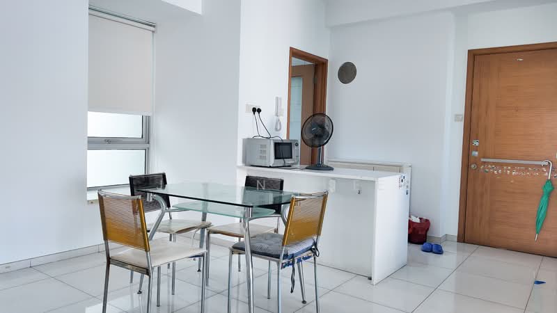 The Stellar, 20 West Coast Road, 3 Bedrooms, 1,335 sqft, Condominium For Rent, by Jolene See, 500076552 - Dining Room - PropertyGuru.com.sg