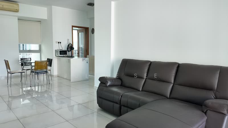 The Stellar, 20 West Coast Road, 3 Bedrooms, 1,335 sqft, Condominium For Rent, by Jolene See, 500076552 - Living Room - PropertyGuru.com.sg