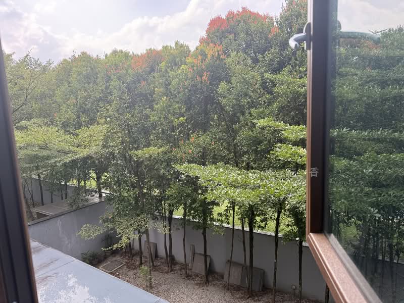 Beautiful modern bungalow surrounded by nature with pool and lift, , 6 Bedrooms, 9,110 sqft, Bungalow House For Rent, by Jeslyn Lim 林瑞香, 500076557 - Exterior - PropertyGuru.com.sg