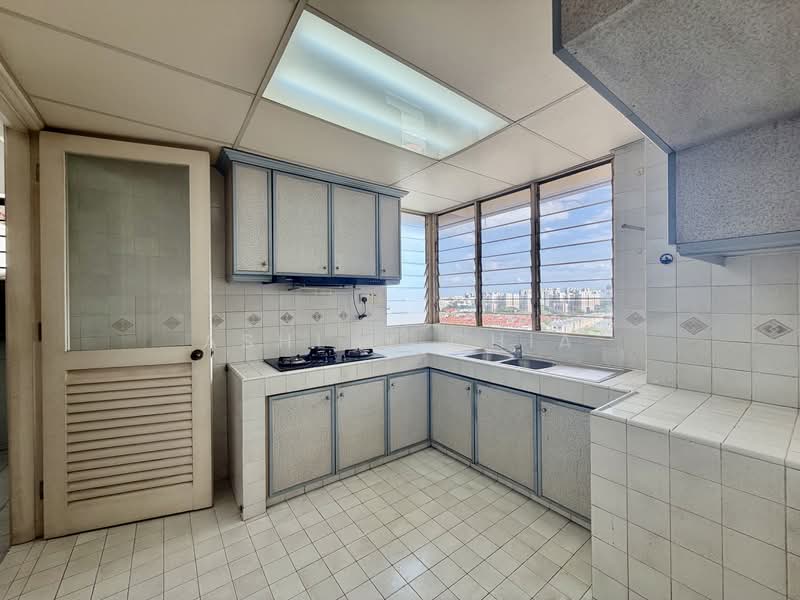 Bullion Park, 160 Lentor Loop, 3 Bedrooms, 1,259 sqft, Condominium For Rent, by Ashley Chia, 500076561 - Kitchen - PropertyGuru.com.sg