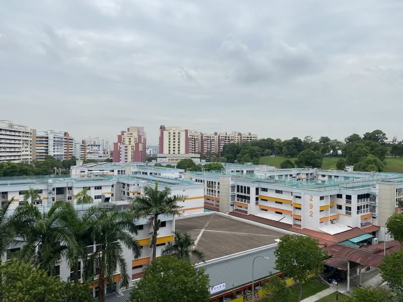 265 Yishun Street 22 HDB Flat For Sale at S$ 649,999 | PropertyGuru Singapore - Exterior