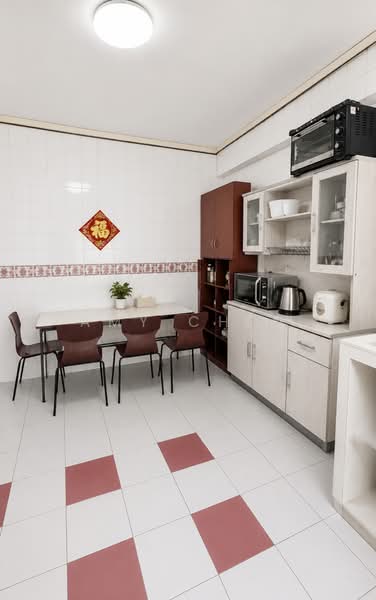 530 Serangoon North Avenue 4, 530 Serangoon North Avenue 4, Room Rental, 130 sqft, HDB Flat For Rent, by Amy Chen, 500076563 - Kitchen - PropertyGuru.com.sg
