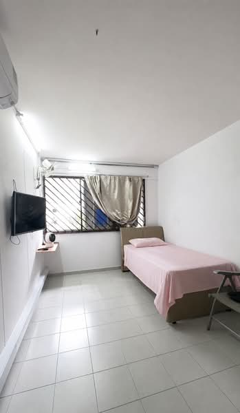 530 Serangoon North Avenue 4, 530 Serangoon North Avenue 4, Room Rental, 130 sqft, HDB Flat For Rent, by Amy Chen, 500076563 - Bedroom - PropertyGuru.com.sg