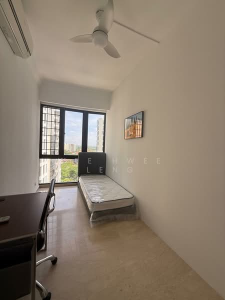Seasons Park, 495 Yio Chu Kang Road, Room Rental, 150 sqft, Condominium For Rent, by Wee Hwee Leng, 500076576 - Single Bedroom - PropertyGuru.com.sg