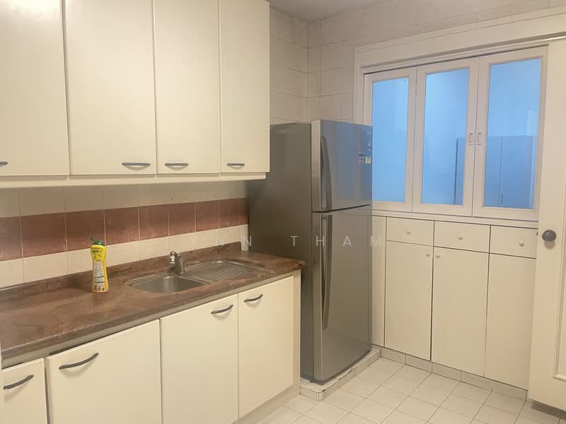 Westwood Park, 17 Westwood Crescent, Room Rental, 250 sqft, Terraced House For Rent, by Lynn Tham, 500076590 - Kitchen - PropertyGuru.com.sg
