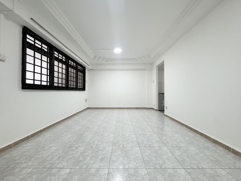 754 Yishun Street 72 HDB Flat For Sale at S$ 550,000 | PropertyGuru Singapore - Interior