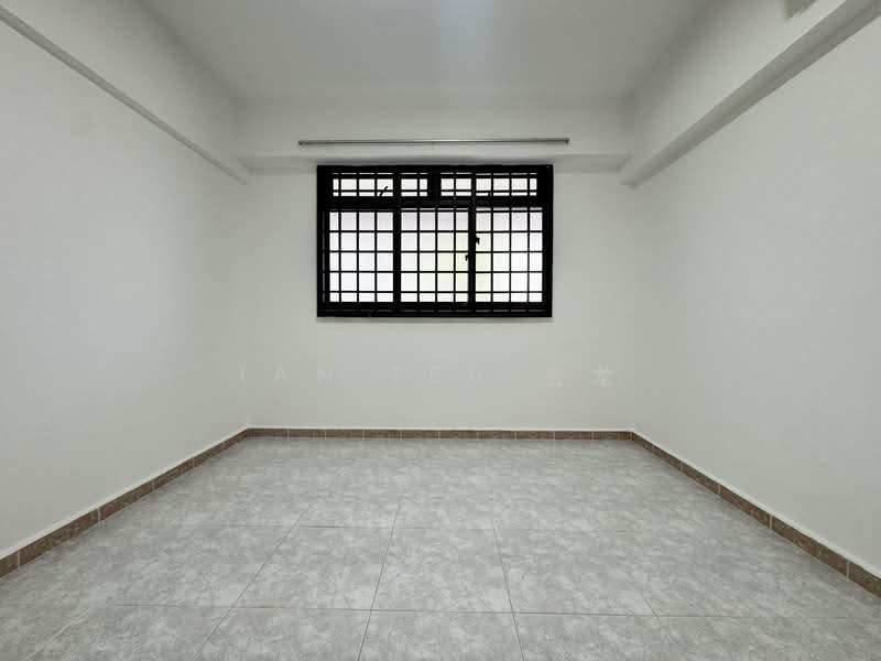 754 Yishun Street 72 HDB Flat For Sale at S$ 550,000 | PropertyGuru Singapore