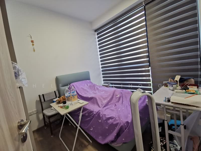 Sengkang Grand Residences Condominium For Sale at S$ 1,500,000 | PropertyGuru Singapore - Bedroom