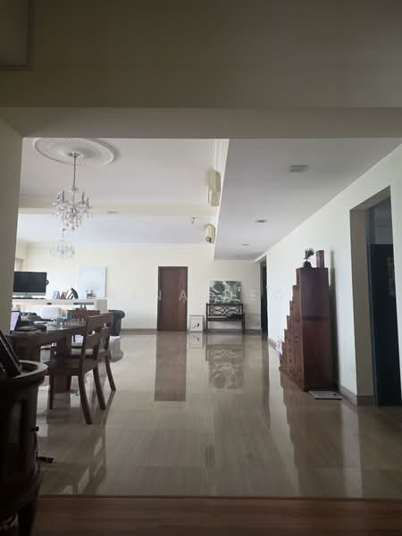 Yong An Park Condominium For Sale at S$ 8,600,000 | PropertyGuru Singapore - Interior