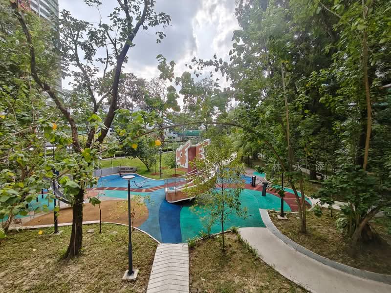 240 Lorong 1 Toa Payoh HDB Flat For Sale at S$ 999,000 | PropertyGuru Singapore - Exterior