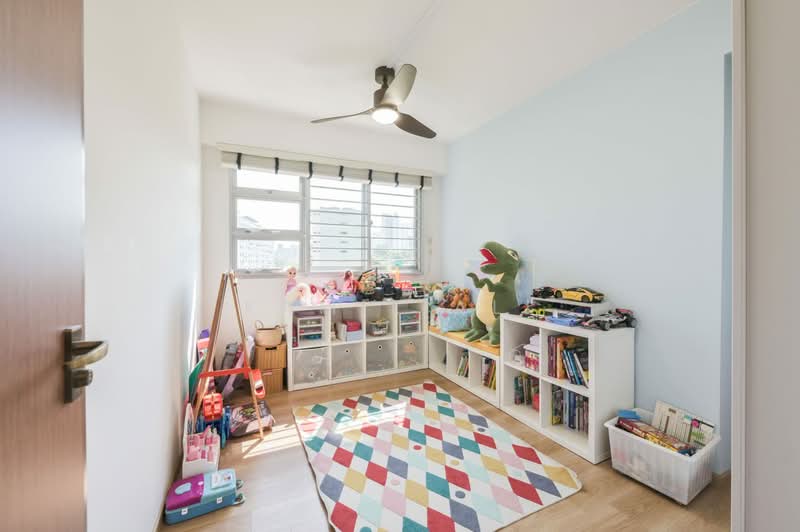 228A Ang Mo Kio Street 23 HDB Flat For Sale at S$ 1,180,000 | PropertyGuru Singapore - Bedroom