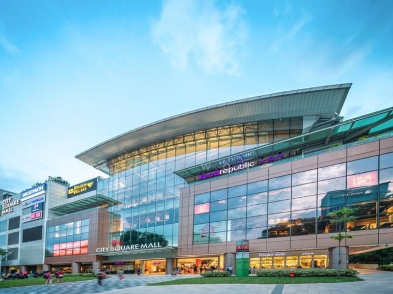 Studio room in prime location (lavender area), Tyrwhitt Road, Room Rental, 300 sqft, Walk-up Apartment For Rent, by John Wong, 500076639 - city square mall nearby - PropertyGuru.com.sg