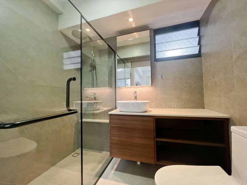 94 Dawson Road, 94 Dawson Road, 3 Bedrooms, 893 sqft, HDB Flat For Rent, by Tian Wenbin, 500076641 - Bathroom - PropertyGuru.com.sg