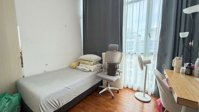 The Tampines Trilliant Executive Condominium For Sale at S$ 3,080,000 | PropertyGuru Singapore - Bedroom