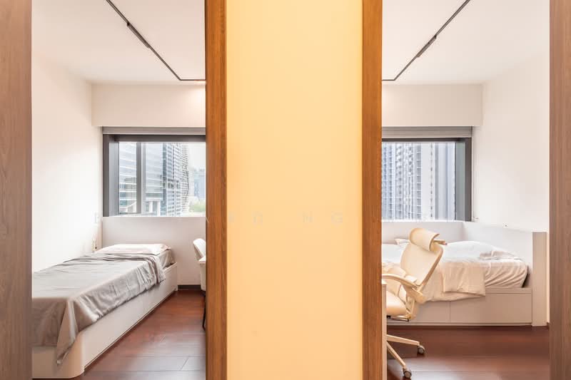 Midtown Modern Condominium For Sale at S$ 6,328,000 | PropertyGuru Singapore - Bedroom