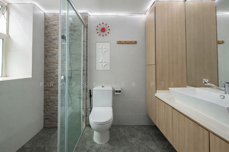 Rivervale Crest Condominium For Sale at S$ 1,880,000 | PropertyGuru Singapore - Bathroom