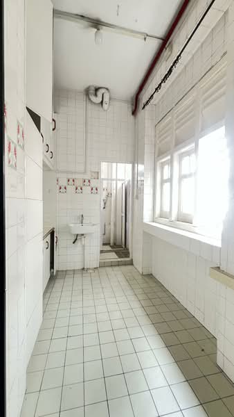 Sago Street, Sago Street, 2,900 sqft, Shop / Shophouse For Sale, by Christina Tan, 500076658 - Kitchen - CommercialGuru.com.sg