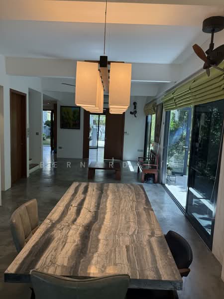 Greenleaf place Semi-Detached House For Sale at S$ 9,700,000 | PropertyGuru Singapore - Dining Room