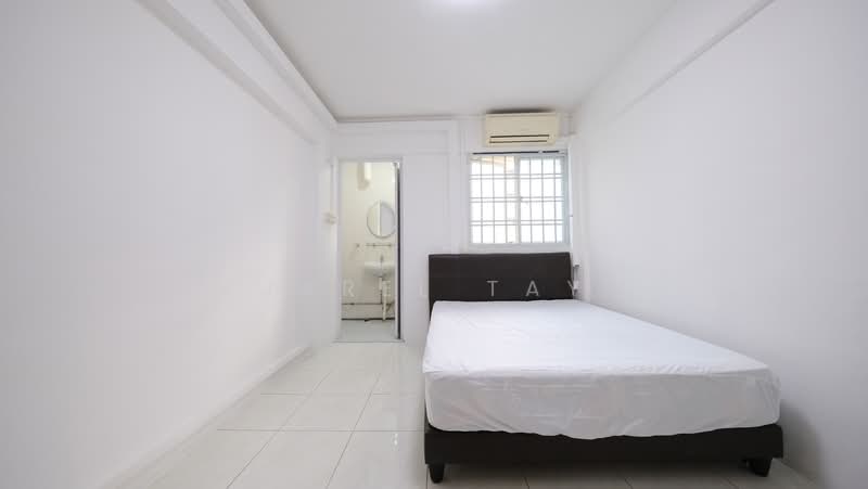 150 Bedok Reservoir Road, 150 Bedok Reservoir Road, 2 Bedrooms, 678 sqft, HDB Flat For Sale, by Jarel Tay, 500076666 - Bedroom - PropertyGuru.com.sg