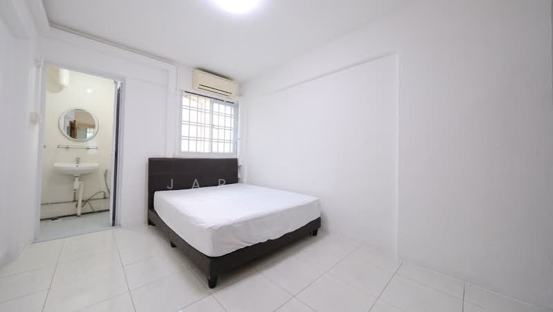 150 Bedok Reservoir Road, 150 Bedok Reservoir Road, 2 Bedrooms, 678 sqft, HDB Flat For Sale, by Jarel Tay, 500076666 - Bedroom - PropertyGuru.com.sg