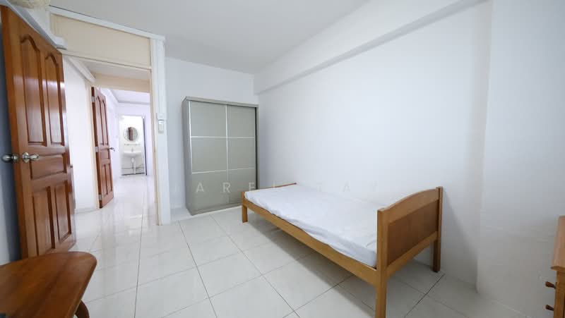 150 Bedok Reservoir Road, 150 Bedok Reservoir Road, 2 Bedrooms, 678 sqft, HDB Flat For Sale, by Jarel Tay, 500076666 - Bedroom - PropertyGuru.com.sg