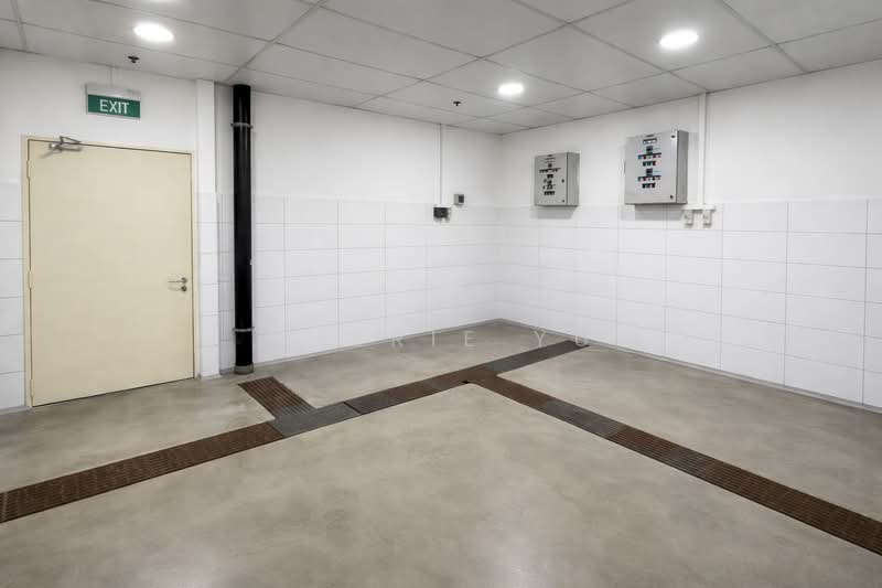 Food XChange @ Admiralty, 8A Admiralty Street, 3,857 sqft, Factory / Workshop (B2) For Sale, by Cherie Yu, 500076691 - Entrance - CommercialGuru.com.sg