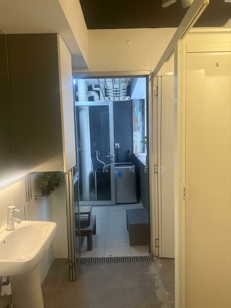 23 Teban Gardens Road, 23 Teban Gardens Road, 2 Bedrooms, 775 sqft, HDB Flat For Rent, by Alan Neo, 500076699 - Bathroom - PropertyGuru.com.sg